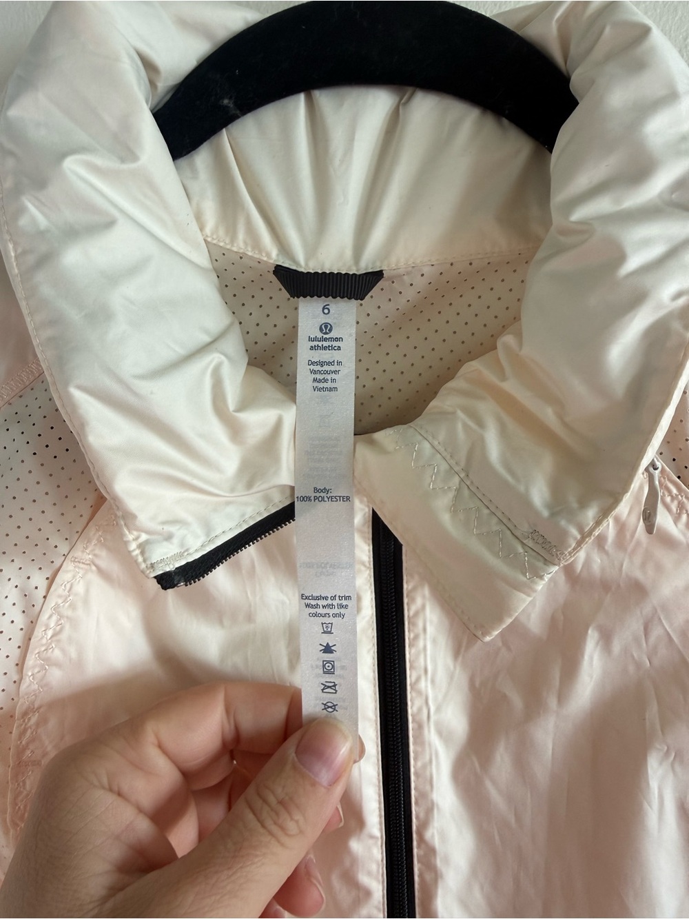 Lululemon Back Pack It Jacket Size 6 White Packable Running Windbreaker - Picture 8 of 8